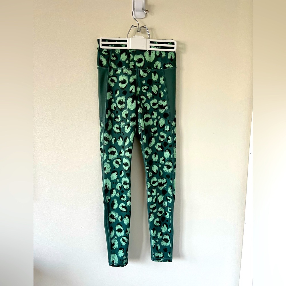 Under Armour Green Leopard Print Leggings